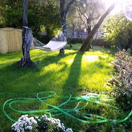 La Prima Torre Country - Garden & Shared Pool Appartamento *