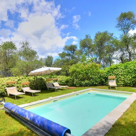 La Prima Torre Country - Garden & Shared Pool דירה