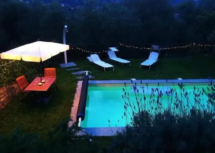 La Prima Torre Country - 4 Posti Letto - Giardino E Piscina Condivisa San Lorenzo della Costa