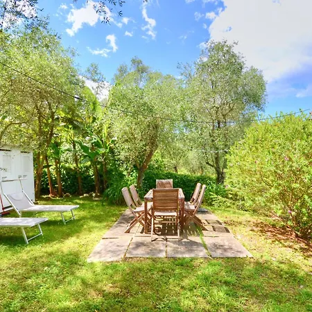 Apartment La Prima Torre Country - Garden & Shared Pool *