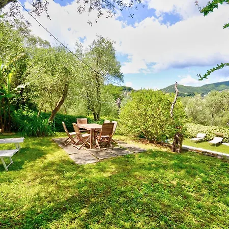 Apartment La Prima Torre Country - Garden & Shared Pool San Lorenzo della Costa