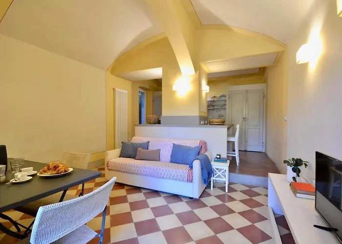 Διαμέρισμα La Prima Torre Country - 4 Posti Letto - Giardino E Piscina Condivisa *