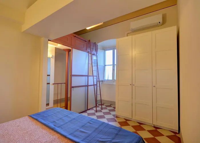 La Prima Torre Country - 4 Posti Letto - Giardino E Piscina Condivisa Διαμέρισμα *