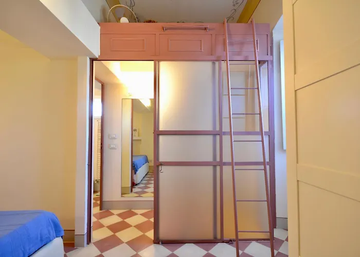 La Prima Torre Country - 4 Posti Letto - Giardino E Piscina Condivisa Διαμέρισμα *