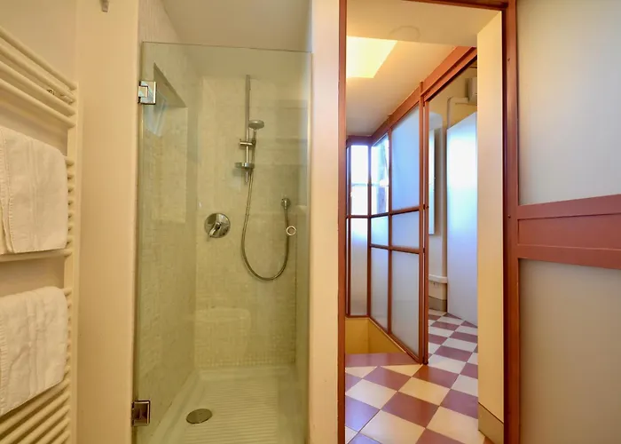La Prima Torre Country - 4 Posti Letto - Giardino E Piscina Condivisa Διαμέρισμα *
